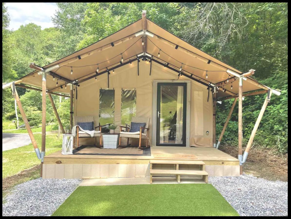 Hotel Firefly Season Glamping Sevierville Esterno foto